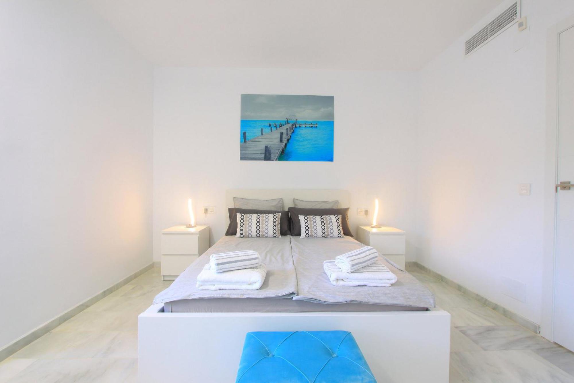 1080 Beachfront Penthouse 3 Floors Jacuzzi 2 Pools Wifi Roof Terrace Marbellac Extérieur photo